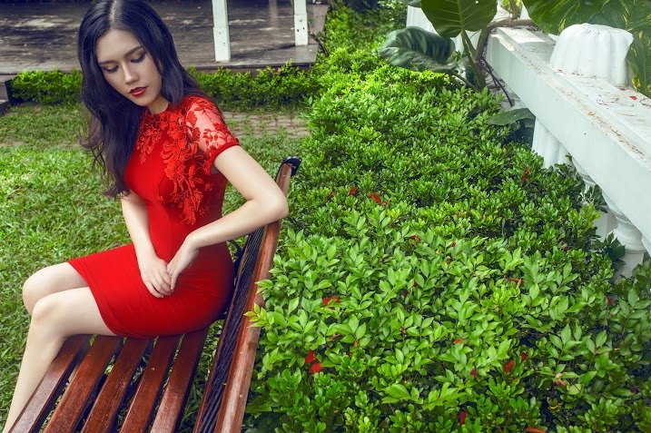 Vợ Minh Tiệp lộng lẫy với váy “nghìn đô” - 9 Designer: Đỗ Trịnh Hoài Nam
