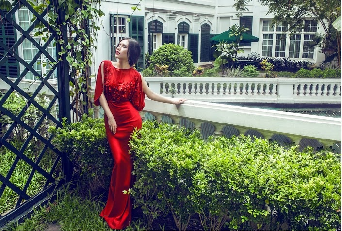 Vợ Minh Tiệp lộng lẫy với váy “nghìn đô” - 10 Designer: Đỗ Trịnh Hoài Nam