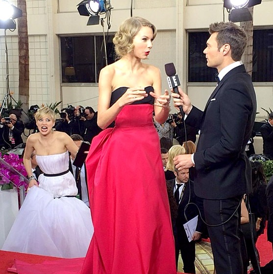 Các “sao” không ngại “phá đám” khi chụp hình - 11 pha dam