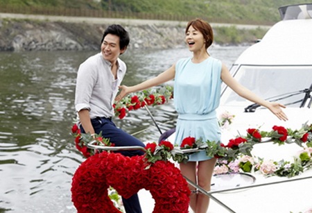 Điểm mặt các đôi tạo sức hút cho “Hôn nhân vàng” - 1 Trong khi cặp đôi Hyun Soo - Mong Hee đem đến nét dí dỏm và mãnh liệt của tình yêu…
