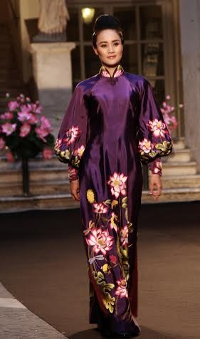 Bộ sưu tập áo dài Lan Hương - Đậm đà hương vị xứ Kinh kỳ - 10 KM