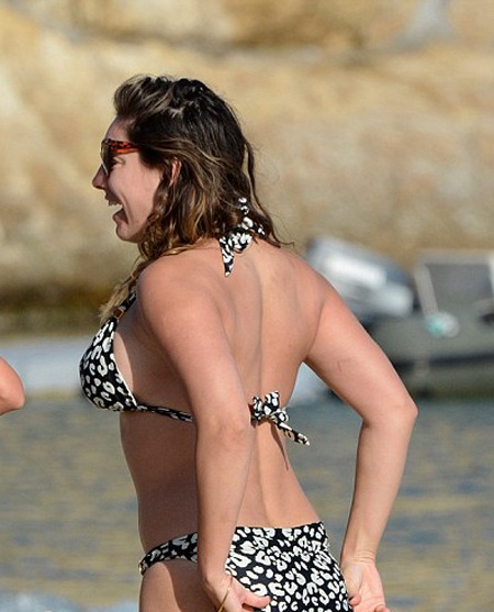 Siêu mẫu Anh vui vẻ bên “tình trẻ” cơ bắp - 5 Kelly Brook