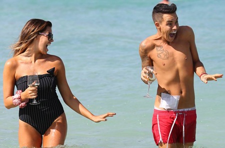 Jessica và bạn thân Bobby Norris