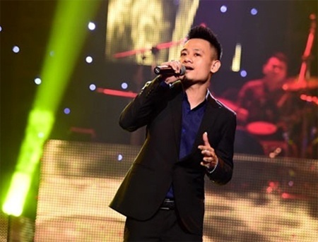 Nhạc sỹ “ Em trong mắt tôi” làm minishow tại Bài Hát Việt tháng 9 - 1 Nhạc sỹ “ Em trong mắt tôi” làm minishow tại Bài Hát Việt tháng 9