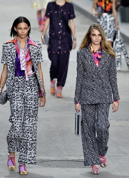 Dàn siêu mẫu đình đám xuất hiện trong show diễn của Chanel - 11 Gisele, Kendall Jenner và Georgia May Jagger