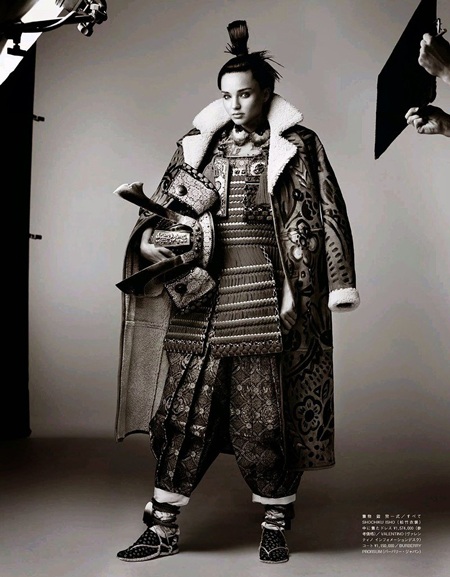 Miranda Kerr hóa thành geisha gợi cảm - 3 Miranda Kerr