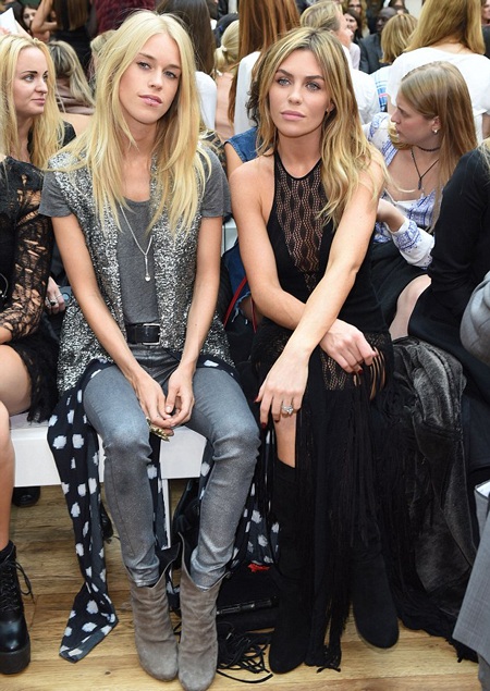 Sốc với váy áo “hớ hênh” của người đẹp Anh - 6 VN