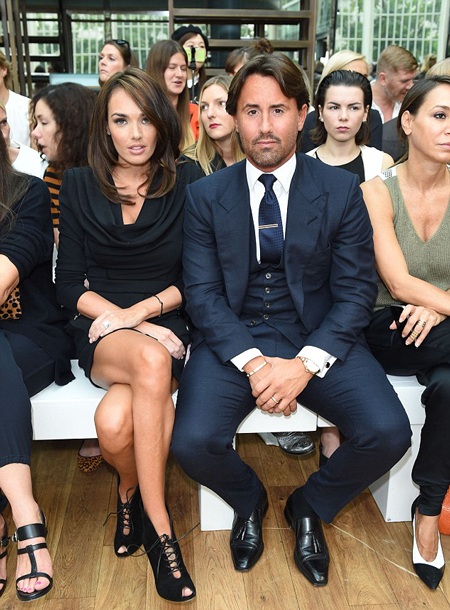 Sốc với váy áo “hớ hênh” của người đẹp Anh - 13 VN