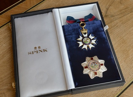 Angelina Jolie được Nữ hoàng Anh vinh danh - 7 Angelina Jolie được Nữ hoàng Anh vinh danh