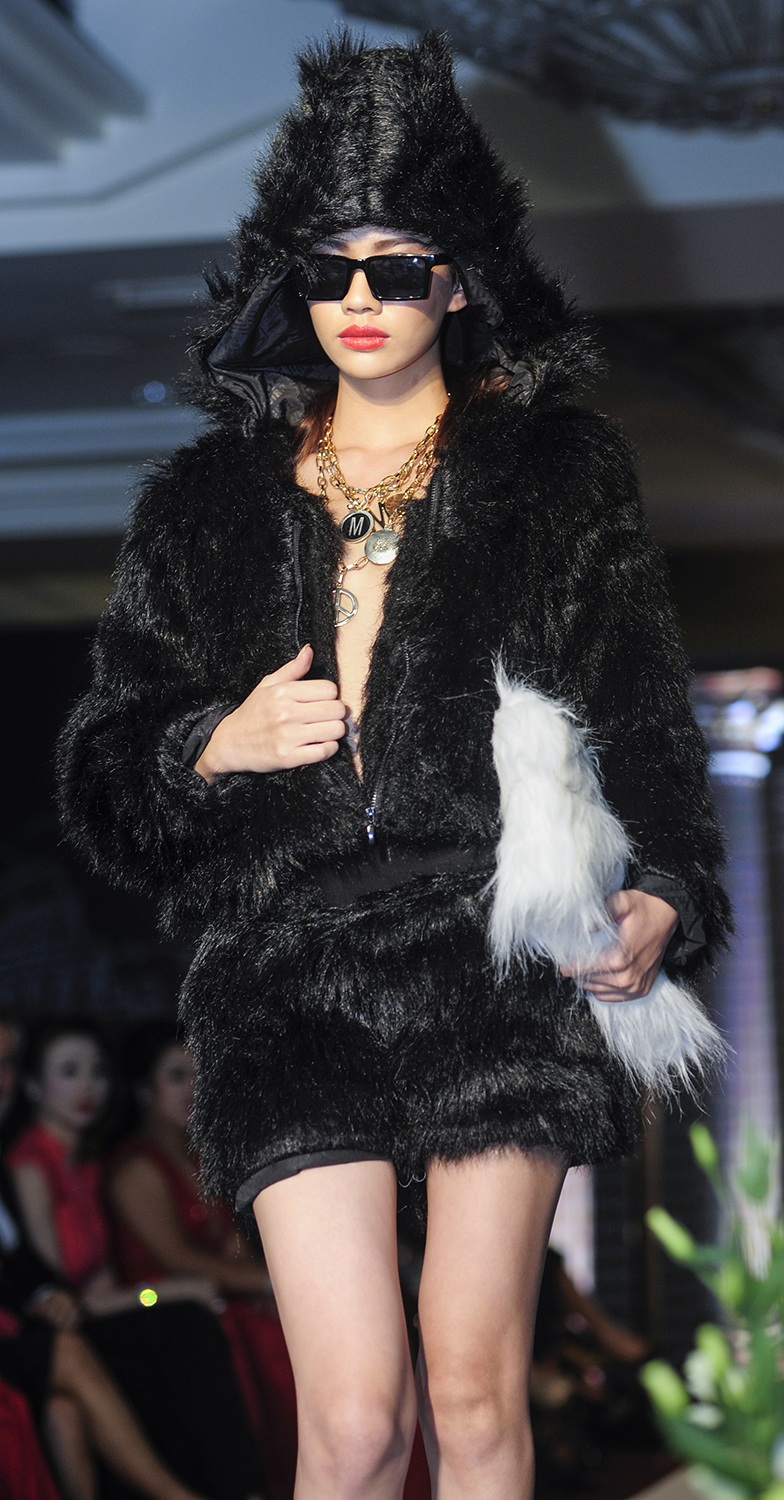 (Ảnh BST Thiều Ngọc)