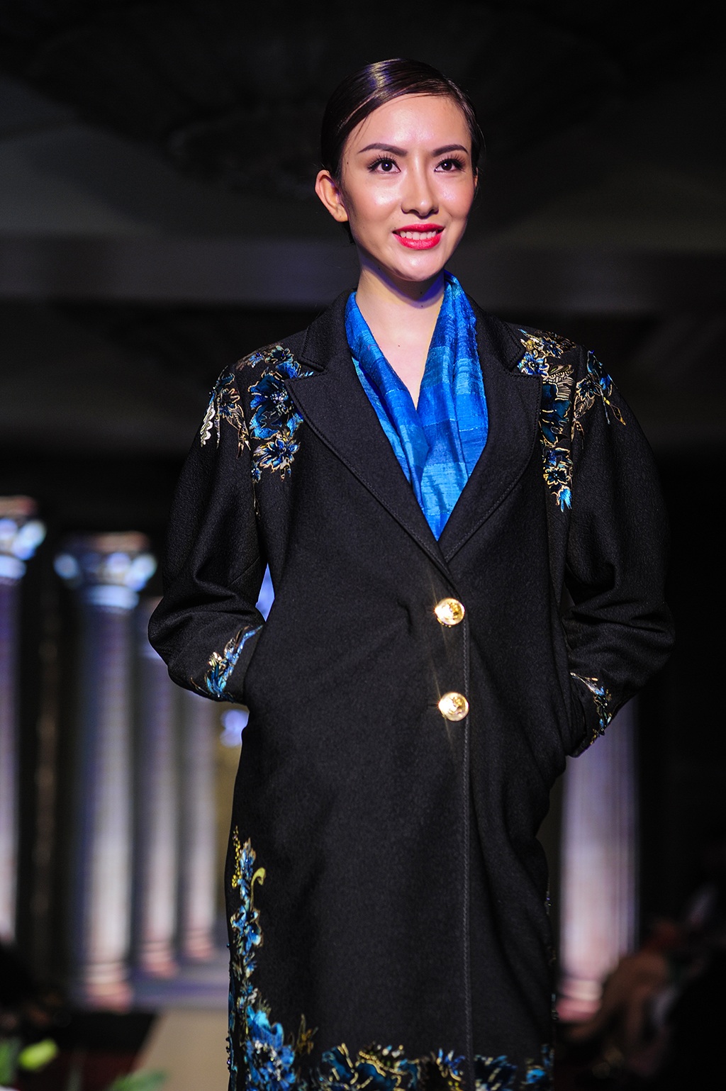 (Ảnh BST Colosseum Của NTK Đỗ Trịnh Hoài Nam)