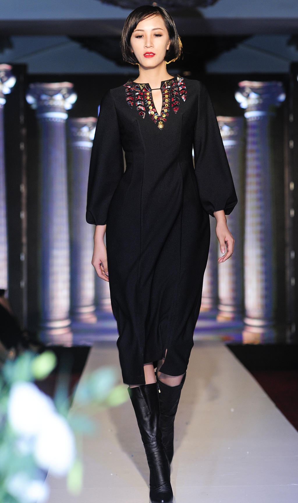 (Ảnh BST Colosseum Của NTK Đỗ Trịnh Hoài Nam)