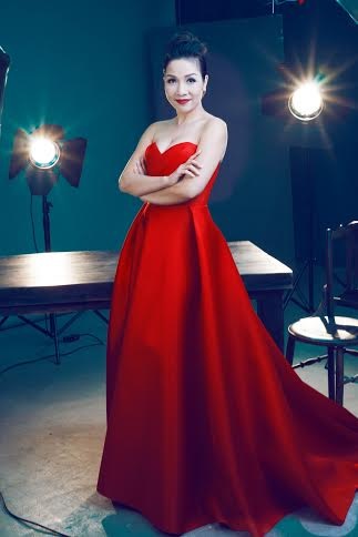 Trong đêm nhạc này, Mỹ Linh sẽ diện những trang phục sang trọng và nữ tính nhất của Đỗ Mạnh Cường