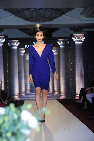 Nổi bật với phong cách Retro là bộ sưu tập của nhà thiết kế trẻ Trang Cherry với chủ đề Memory.