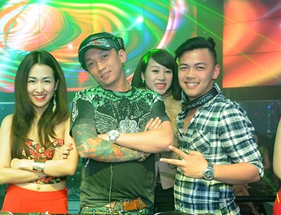 Dàn sao trẻ cùng mỹ nhân tụ hội - 4 Mai Thỏ khoe sắc cùng các hotgirl đình đám: Linh Rin, Hà Min, Vân Navy