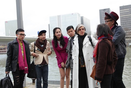 Mai Phương Thúy trẻ trung với áo hồng - 4 Mai Phương Thúy trẻ trung với áo hồng