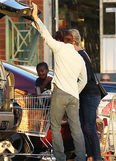 Charlize Theron và Sean Penn thực sự đang hẹn hò - 11 VN