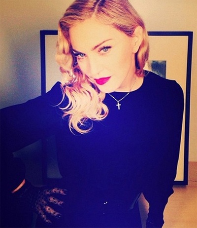 Madonna lộ.... răng vàng - 7 VN