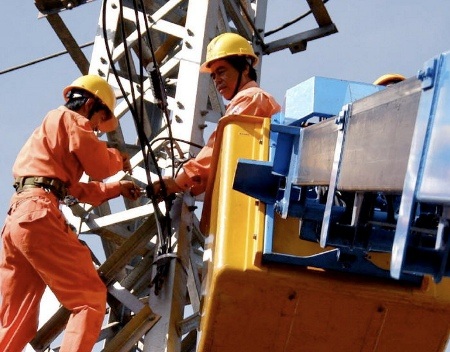 “Có doanh thu cho thuê cột điện, phải giảm được giá thành” - 1