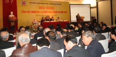 Thế chấp than đi vay vốn ngoại? - 1 Thế chấp than đi vay vốn ngoại? - 1