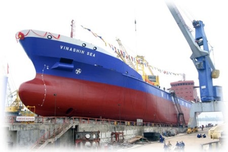 Vinashin đã vay hơn 290 tỷ đồng trả nợ lương, bảo hiểm - 2 Vinashin đã vay hơn 290 tỷ đồng trả nợ lương, bảo hiểm - 2