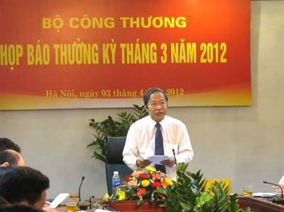 Kinh tế còn ì ạch, lạm phát tháng 4 còn thấp