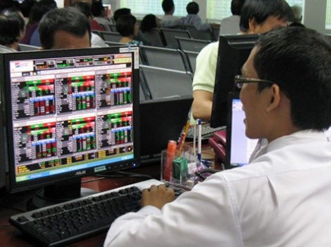 Thêm một công ty chứng khoán bị "đá" khỏi sàn - 1 Thêm một công ty chứng khoán bị đá khỏi sàn