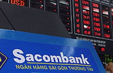 10 triệu cổ phiếu Sacombank tiếp tục "hút" nhà đầu tư "ẩn danh" - 1 Hàng loạt cổ đông của STB thời gian gần đây bị lãnh án phạt của UBCKNN do bán lén cổ phiếu này.