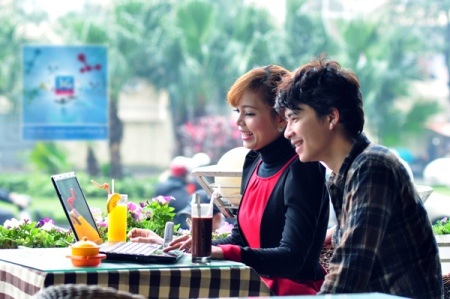 VinaPhone thu phí hòa mạng thuê bao trả trước từ 1/1/2013 - 1 Hoạt động kiểm soát đối với thuê bao di động ngày một chặt chẽ.