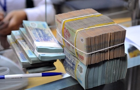 Doanh nghiệp buộc phải tiết chế giá cả đầu ra để cạnh tranh trong khi giá đầu vào tăng mạnh.