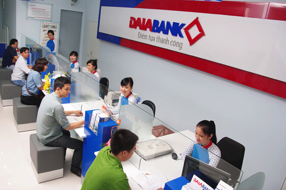 Ngân hàng Đại Á bất ngờ thay Tổng giám đốc trước thềm đại hội - 1 DaiABank đang làm tâm điểm chú ý sau các thông tin sáp nhập với HDBank