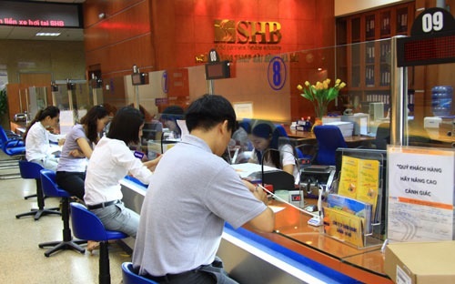 Ngân hàng - doanh nghiệp kiện lẫn nhau vì... nợ xấu - 1 Doanh nghiệp - ngân hàng kiện tụng lẫn nhau vì... nợ xấu