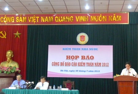 Họp báo Kiểm toán Nhà nước sáng 25/7/2013 (Ảnh: BD).