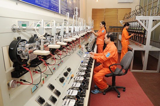 Sắp đánh giá tính minh bạch thị trường phát điện cạnh tranh - 1 Thị trường phát điện cạnh tranh còn bộc lộ nhiều hạn chế.
