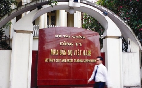 1.800 tỷ đồng nợ "qua tay" Công ty mua bán nợ trong năm qua - 1 Chỉ có 5 trong tổng số 41 doanh nghiệp NHNN được DATC chuyển đổi cổ phần hóa năm 2013.