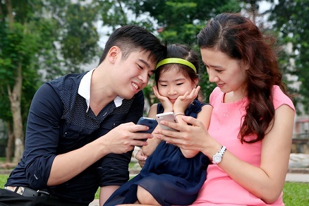 Giữ lửa tình yêu cùng “gói cước tình nhân” của VinaPhone - 1 Giữ lửa tình yêu cùng “gói cước tình nhân” của VinaPhone