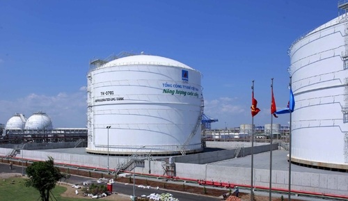 "Ông lớn" Xây lắp dầu khí: Lỗ lũy kế đã vượt 3.400 tỷ đồng! - 1 Sau soát xét, mức lỗ 6 tháng đầu năm 2014 của PVX tiếp tục phình thêm gần 44 tỷ đồng.