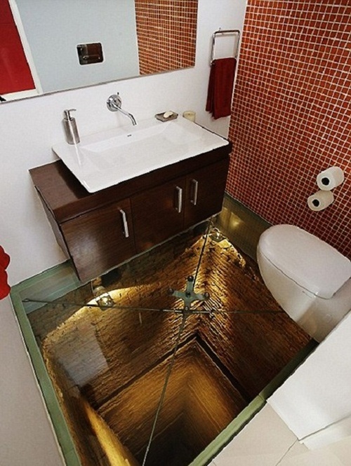 Muôn kiểu nhà vệ sinh độc và lạ nhất hành tinh