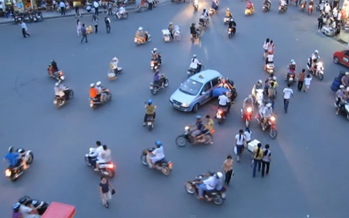 Hà Nội là một trong những nơi có đường giao nhau chóng mặt nhất thế giới