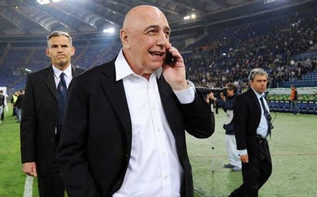 Galliani hứa sẽ tìm một chân sút đẳng cấp thay thế Ibrahimovic
