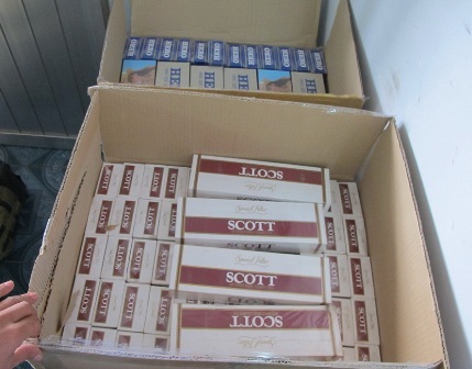 Hàng ngàn gói thuốc lá lậu bị cư quan chức năng phát hiện và thu giữ