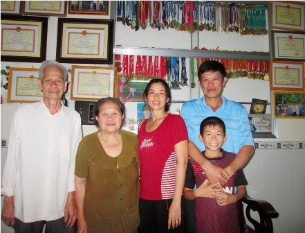 Cả quê nhà đang dõi theo “cô gái vàng” Ánh Viên