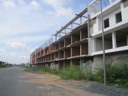 Thị trường bất động sản: Cả nước lên "cơn sốt", Cần Thơ ngồi “ngáp ruồi”! - 1 Đọc những thông tin kinh tế - tài chính mới nhất trên