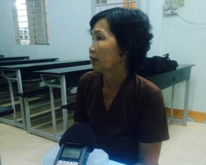 Bà The tiếp xúc với PV Dân trí  tại Bệnh viện Tâm thần Cần Thơ