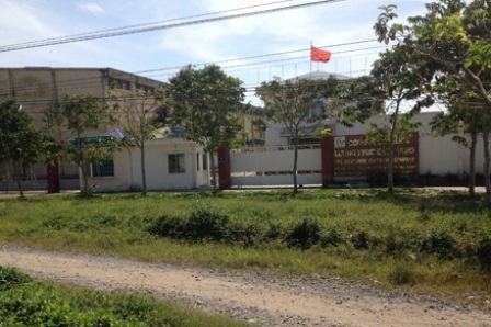 Bắt Tổng giám đốc Công ty Cổ phần lương thực Hậu Giang - 1 Công ty Cổ phần lương thực Hậu Giang, nơi cả 3 cán bộ chủ chốt của Cty vừa bị bắt