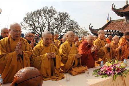 Nghi thức Phật giáo tưởng niệm ngày Đức vua Phật hoàng Trần Nhân Tông nhập niết bàn.