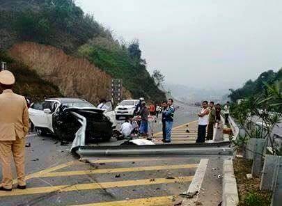 Hiện trường vụ tai nạn nghiêm trọng. (Ảnh: Otofun.net)