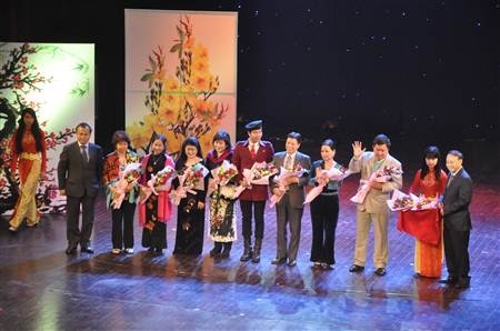 Một số tiết mục văn nghệ đặc sắc trong chương trình.