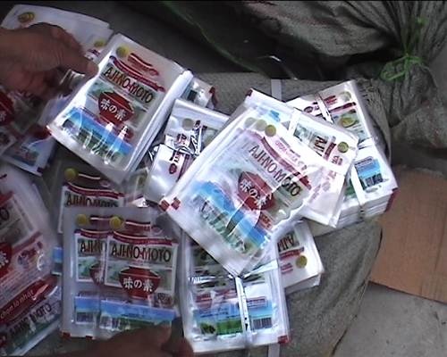 Tang vật cơ quan chức năng thu giữ tại hiện trường.