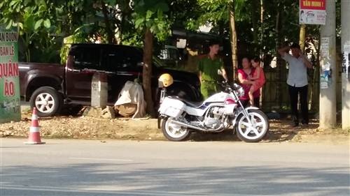 Điều tra, làm rõ vụ việc CSGT bị xe đâm gãy chân - 2 Hiện trường vụ việc khiến cho một chiến sĩ CSGT Công an TP Tuyên Quang bị gãy chân.